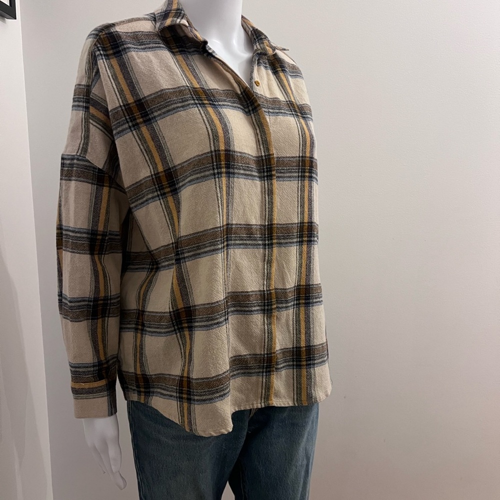 Sessun Plaid Button-Up Shirt